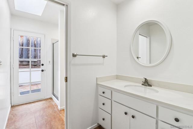 13080 Camino Del Valle, Poway CA: https://media.crmls.org/mediaz/e6f1b6a7-97df-4cc0-920f-fa50e1e5b8c8.jpg