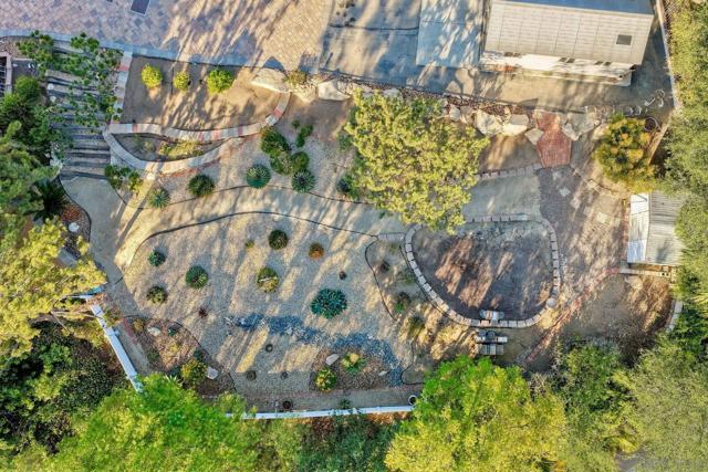 2848 Sunset Hills, Escondido CA: https://media.crmls.org/mediaz/e6f24edb-e754-46fa-af24-968696bdcf52.jpg