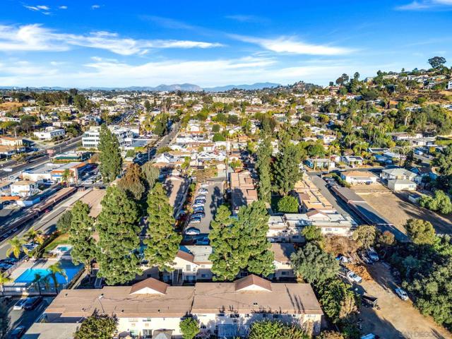 4475 Dale Ave, La Mesa, California 91941, 2 Bedrooms Bedrooms, ,2 BathroomsBathrooms,Townhouse,For Sale,Dale Ave,250000269SD