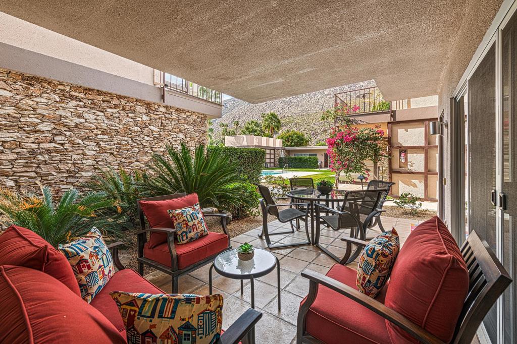 500 W Arenas Road #4