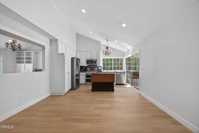 Detail Gallery Image 16 of 44 For 1811 Wychoff Ave, Simi Valley,  CA 93063 - 4 Beds | 2 Baths