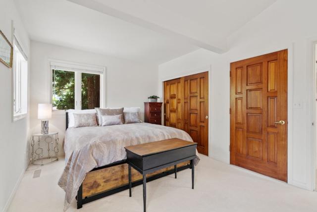 29 Kite Hill Road, Santa Cruz CA: https://media.crmls.org/mediaz/e6f4b274-24c3-4b9b-a6f9-336125c476c9.jpg