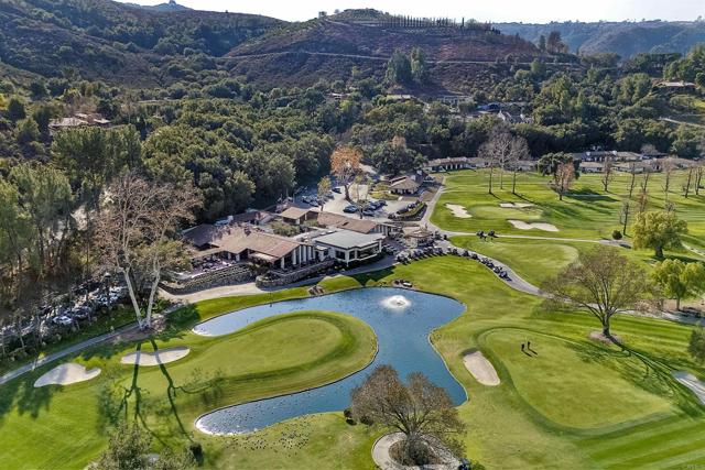 32423 Womsi Rd, Pauma Valley CA: https://media.crmls.org/mediaz/e6f4c50d-13a6-4638-84a3-4f30a586d4f6.jpg