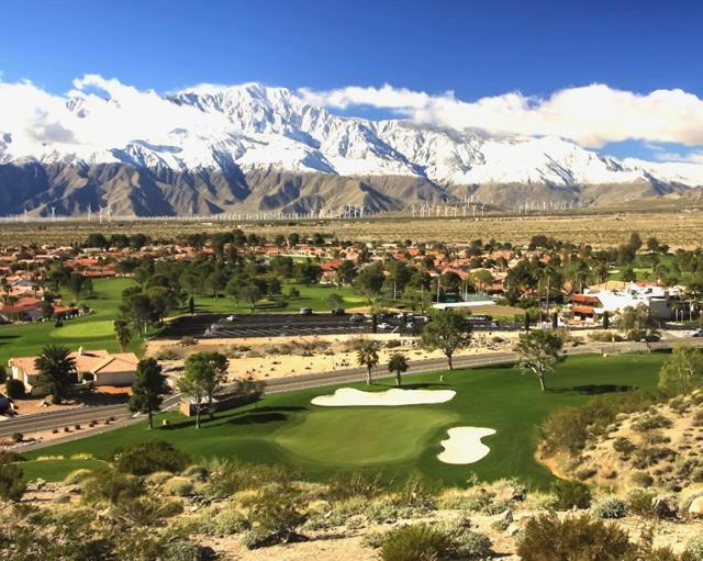 9631 Troon Court, Desert Hot Springs CA: https://media.crmls.org/mediaz/e6f515e7-b4af-41a2-9a65-37c940676ea7.jpg