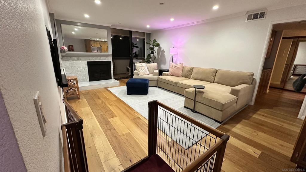 750 State St - photo 10