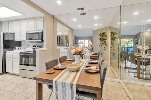 5972 Lake Almanor Drive, San Jose CA: https://media.crmls.org/mediaz/e6f79938-cd37-4ec1-b562-c97067e95fb5.jpg