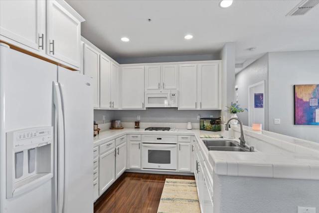 3301 N Park Drive, Sacramento CA: https://media.crmls.org/mediaz/e6f7c38b-4ff5-4844-a3ab-0230bb95eaa5.jpg