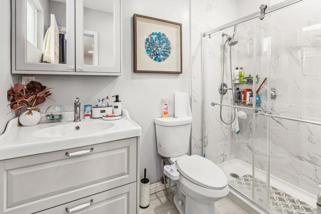 5851 Jackson Dr, La Mesa CA: https://media.crmls.org/mediaz/e6f8c58d-16f5-4380-ba34-b2e4651a2045.jpg
