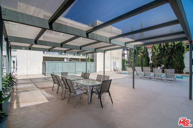 2 Bed Home for Sale in Culver City, California
