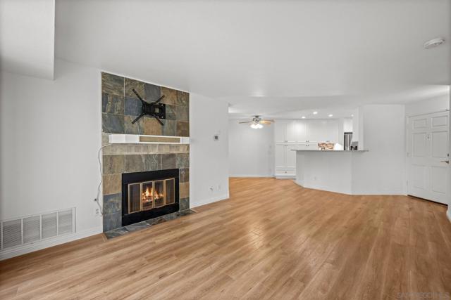 7283 Camino Degrazia, San Diego CA: https://media.crmls.org/mediaz/e6fb0ec0-6121-40ed-9714-6279916a101c.jpg