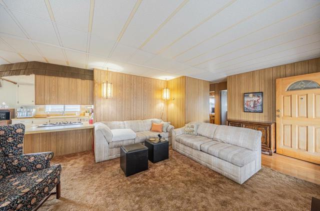 150 Kern Street, Salinas CA: https://media.crmls.org/mediaz/e6fb6b5f-4813-4bed-b7e1-583b59073930.jpg