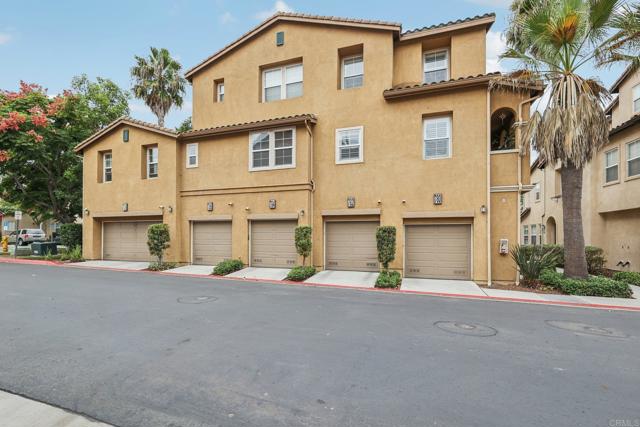 782 Anchor, San Diego CA: https://media.crmls.org/mediaz/e6fc653c-29f2-478d-a680-b8b00131722c.jpg