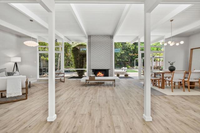 969 Eichler Drive, Mountain View CA: https://media.crmls.org/mediaz/e6fc78b5-7940-438f-b1f1-836cc7562a08.jpg