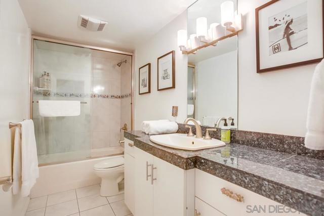 808 Ensenada Ct, San Diego CA: https://media.crmls.org/mediaz/e6fd29a8-2231-49c2-89d0-00f4ebf8a5d5.jpg