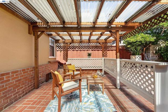 Image 36 of 47 For 15126 Andover St