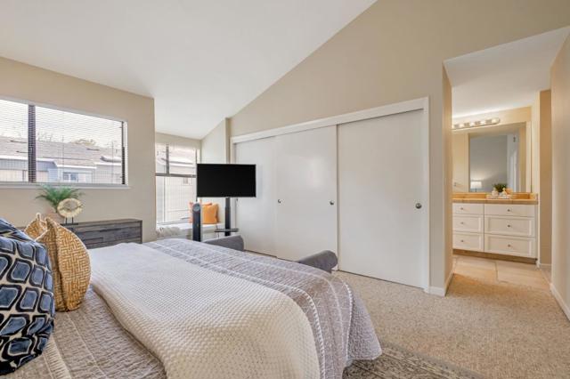 1067 Via Tornasol, Aptos CA: https://media.crmls.org/mediaz/e6fee419-acf8-4da8-8644-7fe066a056d8.jpg