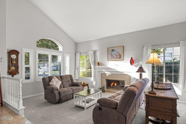 2106 Fox Den Court, Oxnard CA: https://media.crmls.org/mediaz/e7006365-70d8-4e9c-92c7-4a64f855fda7.jpg