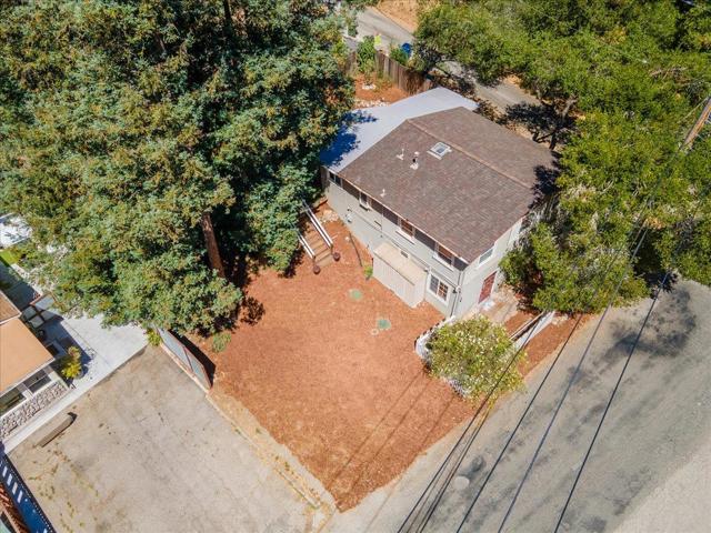 900 Lakeside Drive, Felton CA: https://media.crmls.org/mediaz/e700cc0f-33d3-4c27-a878-80f47024f129.jpg