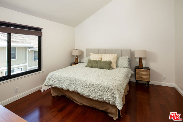 2481 Rebecca Lynn Way, Santa Clara CA: https://media.crmls.org/mediaz/e700dbb4-71ea-49a7-9568-a20a5fc16cef.jpg