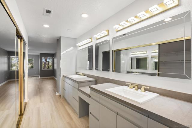 6518 Monte Fuego, Rancho Santa Fe CA: https://media.crmls.org/mediaz/e702f26d-d093-4ef0-8a5e-d874948e9d9e.jpg