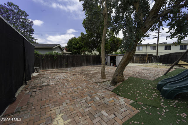 5834 Balcom Avenue, Encino CA: https://media.crmls.org/mediaz/e7035f00-0ccd-49c3-a95e-d44d63a2172f.jpg