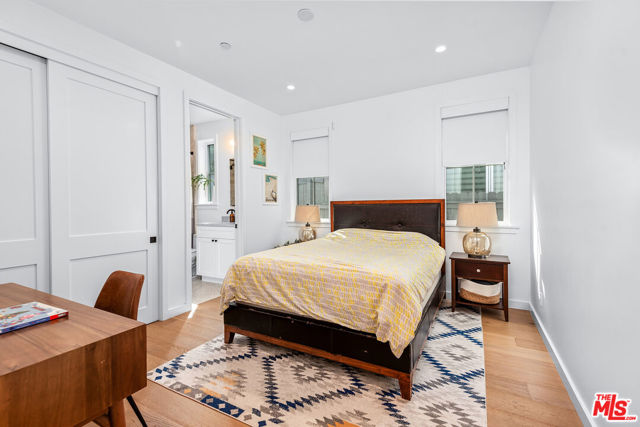 7614 Truxton Avenue, Los Angeles CA: https://media.crmls.org/mediaz/e7041799-b574-40b0-b094-e62292fb4e5f.jpg
