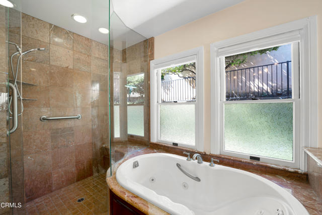 Detail Gallery Image 16 of 31 For 419 Brakey Rd, Ventura,  CA 93001 - 4 Beds | 3 Baths