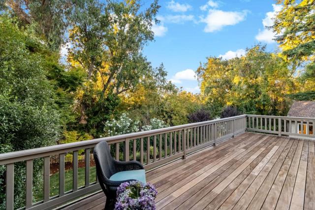 136 Finger Avenue, Redwood City CA: https://media.crmls.org/mediaz/e704cea9-3379-4aca-9b7a-b2f57d3805f2.jpg