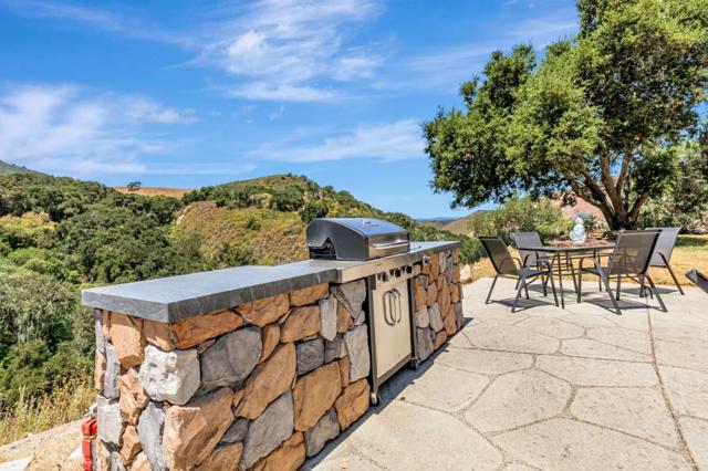 28837 Underwood Road,  CA: https://media.crmls.org/mediaz/e7055a07-868f-45e0-bf15-62c7aa9b43ca.jpg