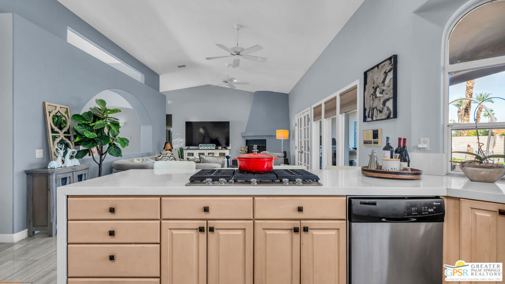 MLS #25621185PS image #17