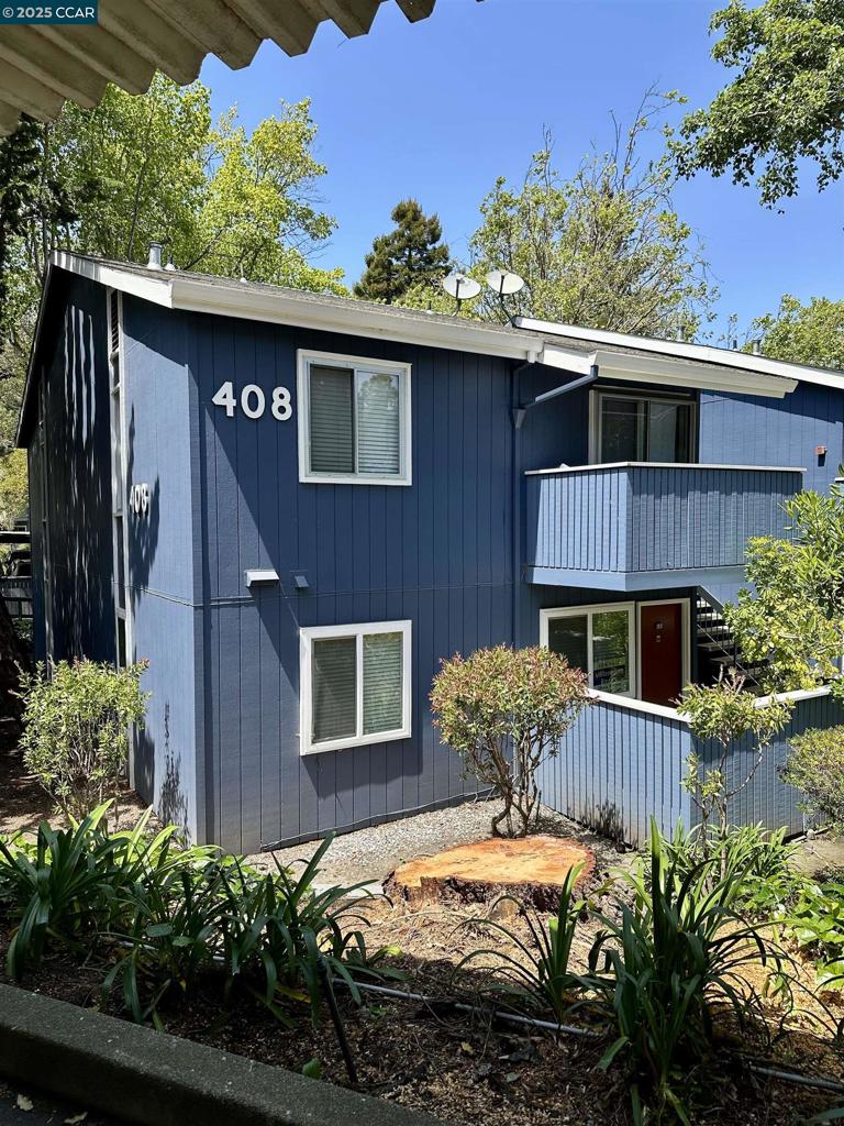 408 Boardwalk Ave #23