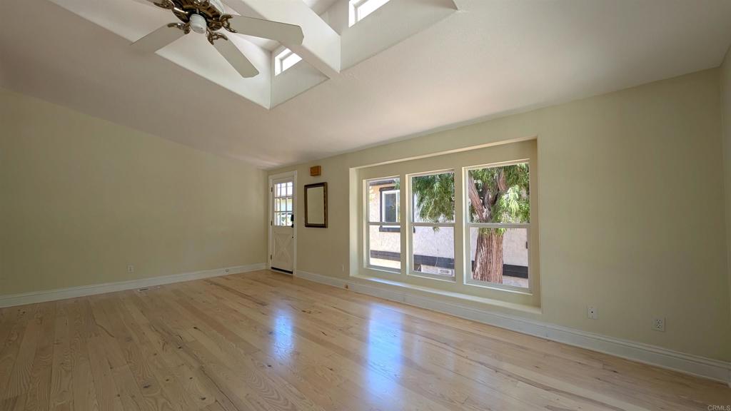 5447 Don Luis Drive - photo 3
