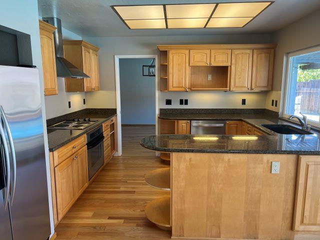 19718 Solana Drive, Saratoga CA: https://media.crmls.org/mediaz/e708c8b7-2203-4dd8-a347-06bb2f82ae38.jpg