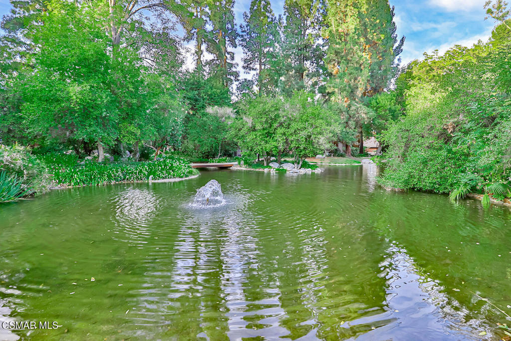 https://media.crmls.org/mediaz/e708db1f-218d-4e38-afec-70f3ceb802bf.jpg?preset=X-Large