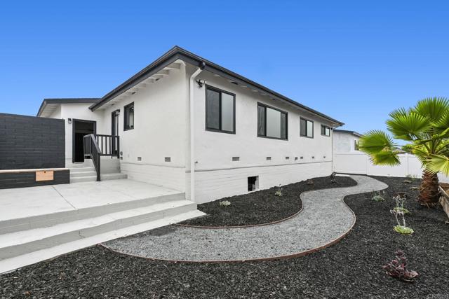 Detail Gallery Image 27 of 29 For 3942 Mount Acadia Bld, San Diego,  CA 92111 - 3 Beds | 2 Baths