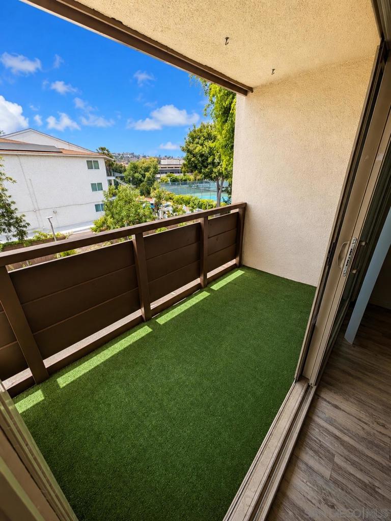 1605 Hotel Circle S - photo 12