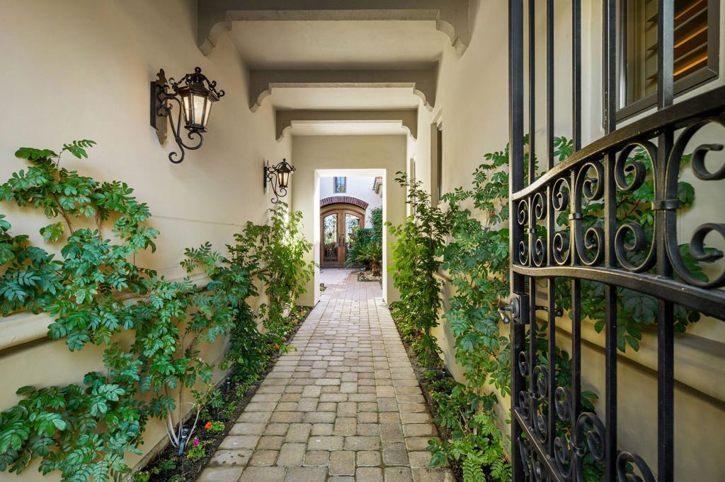 MLS #219137946DA image #6