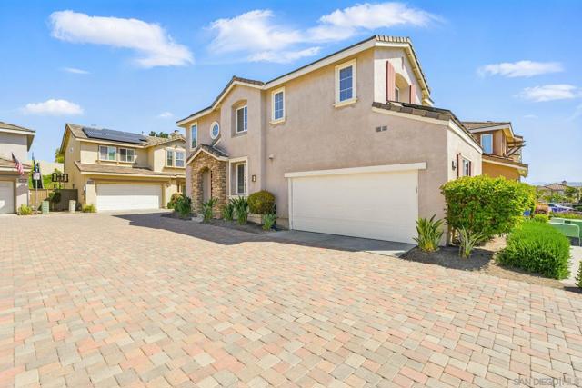2855 Bear Valley Rd, Chula Vista CA: https://media.crmls.org/mediaz/e70d3d29-f240-49be-93a7-972f4644b48e.jpg