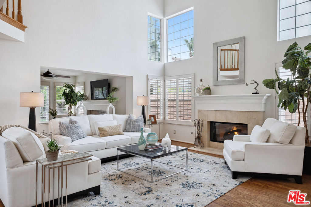 24660 Vista Cerritos