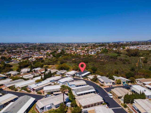 2003 Bayview Heights Dr, San Diego CA: https://media.crmls.org/mediaz/e70e2de4-95c4-41f5-8f19-f9cfc6ac74f7.jpg