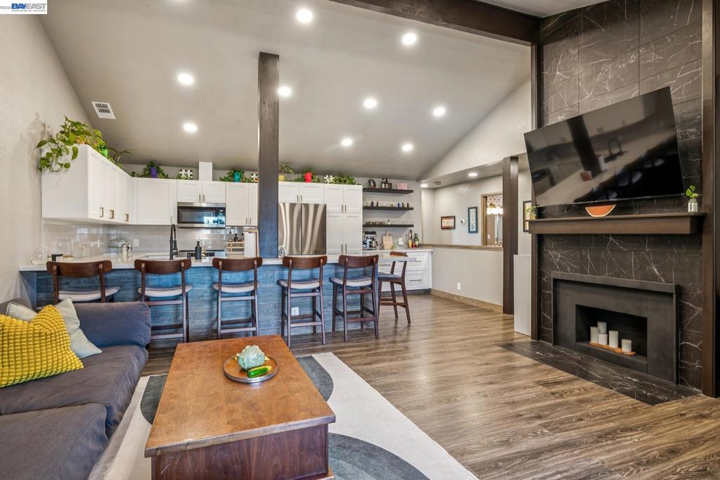 2327 Fairway Drive