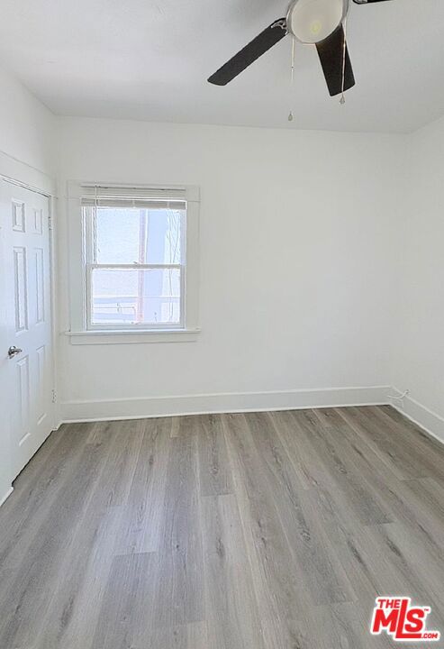 433 W 4TH Street, Long Beach CA: https://media.crmls.org/mediaz/e70ef14f-a1e0-4557-a6fc-c066967415b4.jpg