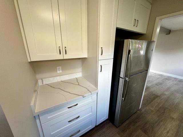 2537 Alma Street, Palo Alto CA: https://media.crmls.org/mediaz/e71071e4-15e4-480a-b579-5f9810c30a18.jpg