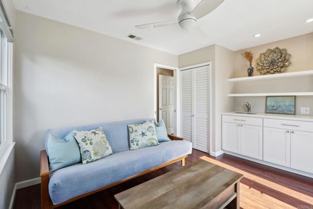 Detail Gallery Image 38 of 72 For 1607 Hunsaker St, Oceanside,  CA 92054 - 4 Beds | 3 Baths