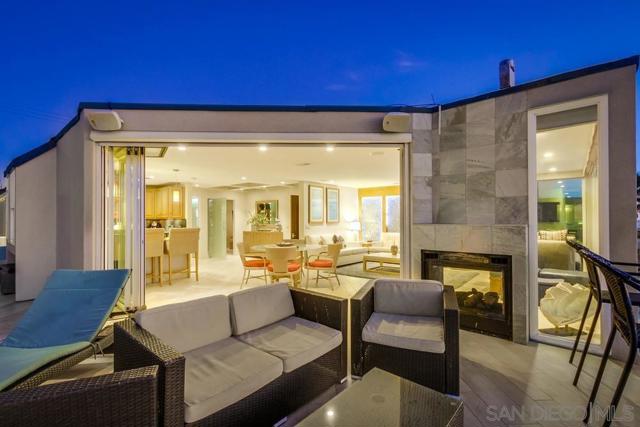 Image 2 of 50 For 3391 Ocean Front Walk  D