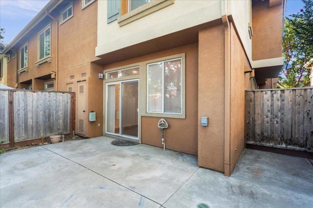 328 Ribbonwood Avenue, San Jose CA: https://media.crmls.org/mediaz/e712a220-f3e5-49da-98ae-6499b58722cc.jpg