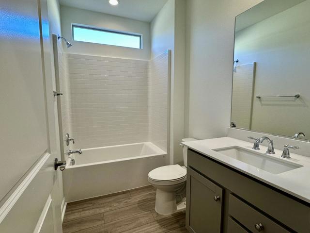 78879 Fortuna Place, Palm Desert CA: https://media.crmls.org/mediaz/e7136299-b7d0-4564-83ae-69220107ca40.jpg