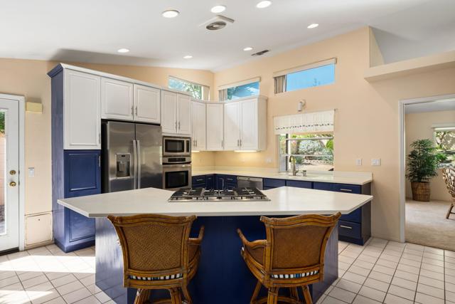 39041 Palace Drive, Palm Desert, CA 92211