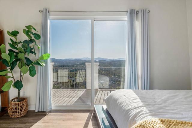 Detail Gallery Image 19 of 35 For 11393 Vista Elevada, San Diego,  CA 92131 - 3 Beds | 2/1 Baths