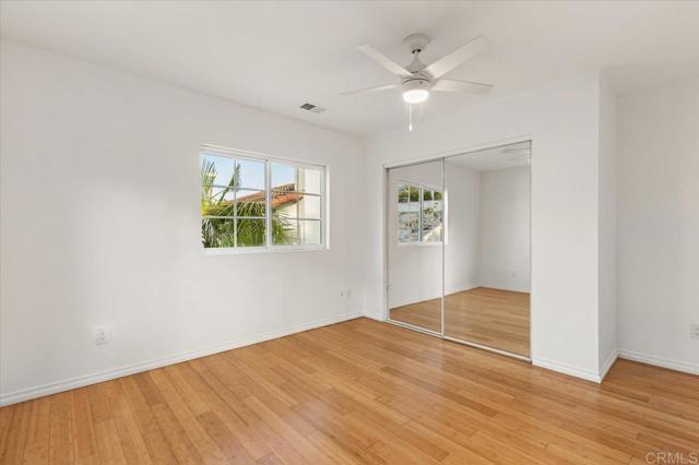 4772 Gateshead Road, Carlsbad CA: https://media.crmls.org/mediaz/e7157b24-300c-4d7c-af98-ca4c942182cd.jpg